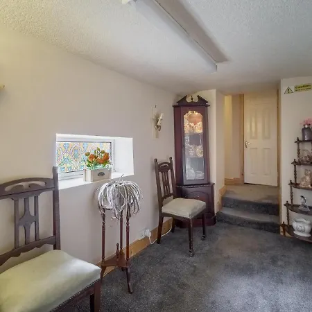 Mccarthy's Guest house