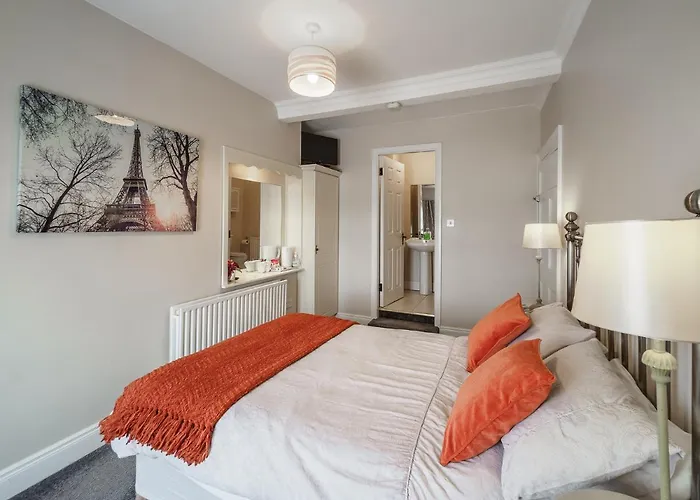 Mccarthy's Гостевой дом *